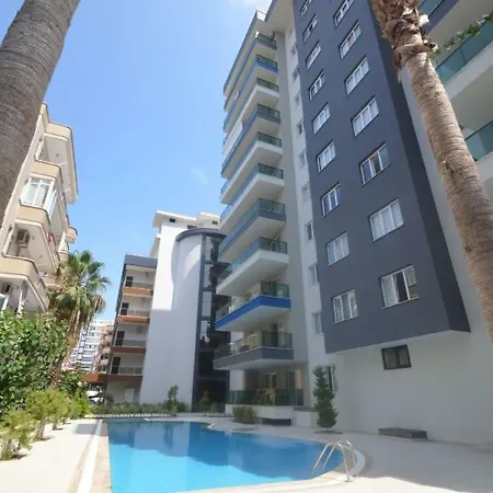 Mahmutlar Eftalia Park 公寓 *